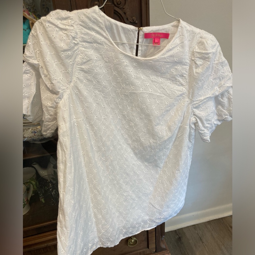 White shirt